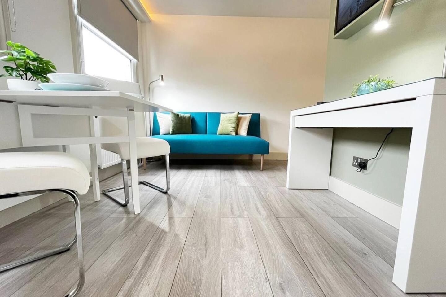 Apt 11 Seaside Serenity Chic Studio Steps To Beach Brighton Exterior foto